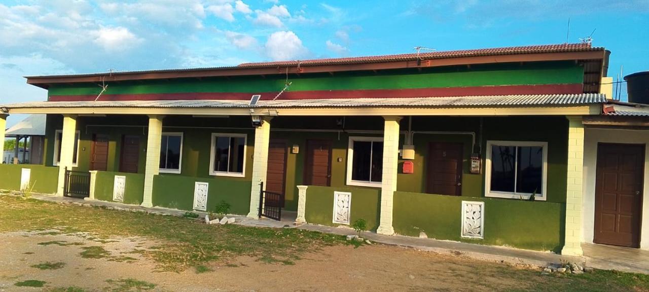 D'Tanjung Roomstay, Pekan Pahang ภายนอก รูปภาพ